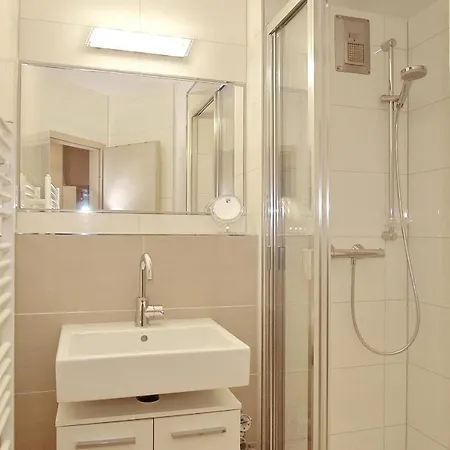 Residenz Ostseestrand 18 *